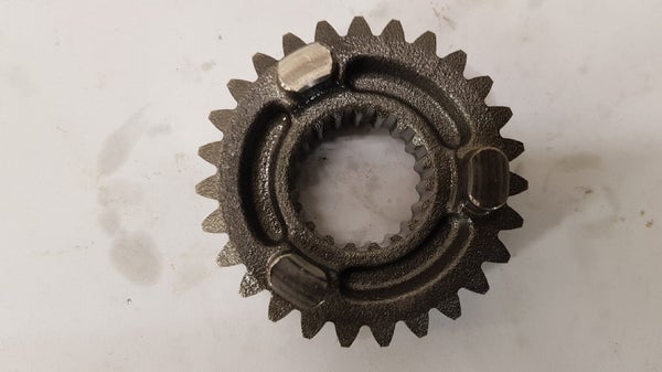 4. vaihteen ratas (YAMAHA YZF250 2004)(27T) 5NL-17241-11-00