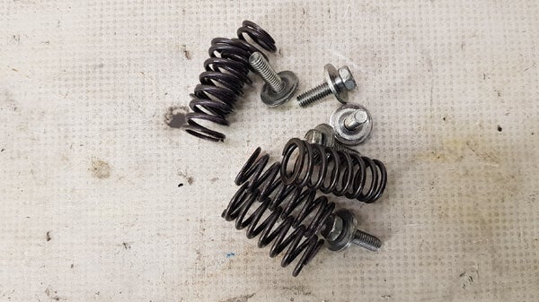 Kytkinjouset+ruuvit (HONDA CRF250 2005) 22401-KRN-730