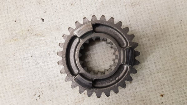 4. vaihteen ratas (27T)(HONDA CRF250 2005) 23471-KRN-670