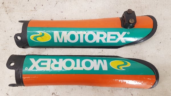 Iskunvaimentimen suojat (KTM SX520 2002) 59001092100 5900109410030  59001093100 5900109410030