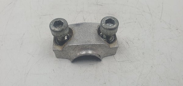 HANDLEBAR CLAMP 22MM 2T 20 (KTM EXC250 2000) 59001038000 50301038000