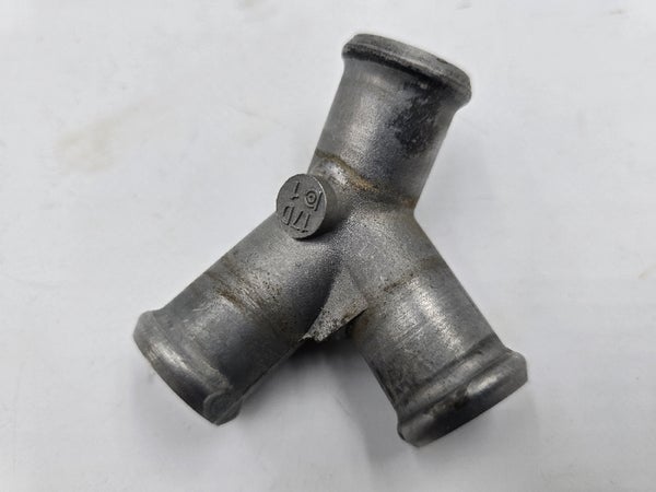 Joint, Hose 1 (YAMAHA YZF250 2011)  17D-12581-50-00